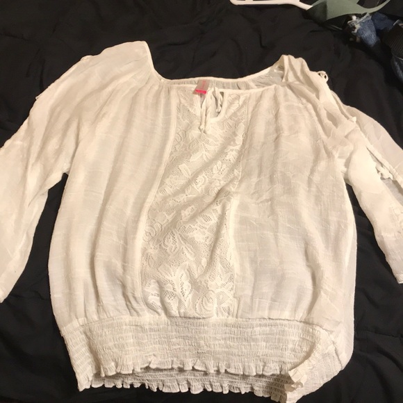 No Boundaries Tops - White blouse!